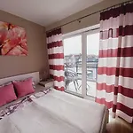 Guest house Kaja 200 Metrow Od Morza 3*