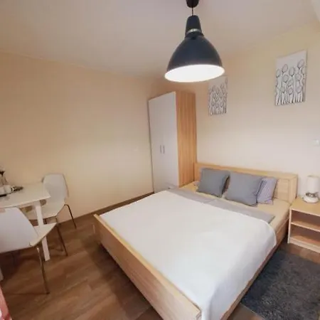 Kaja 200 Metrow Od Morza Guest house 3*