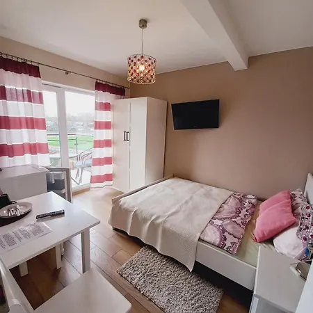 Kaja 200 Metrow Od Morza Guest house