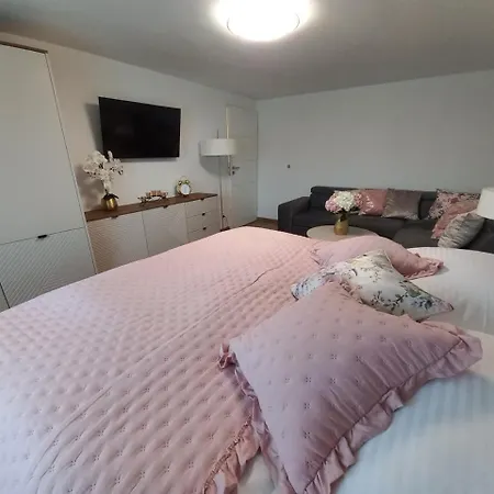 Kaja 200 Metrow Od Morza Guest house Miedzyzdroje